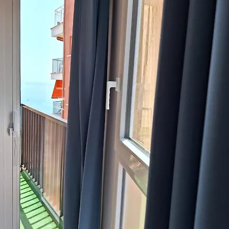Paseo Maritimo Apartamento *